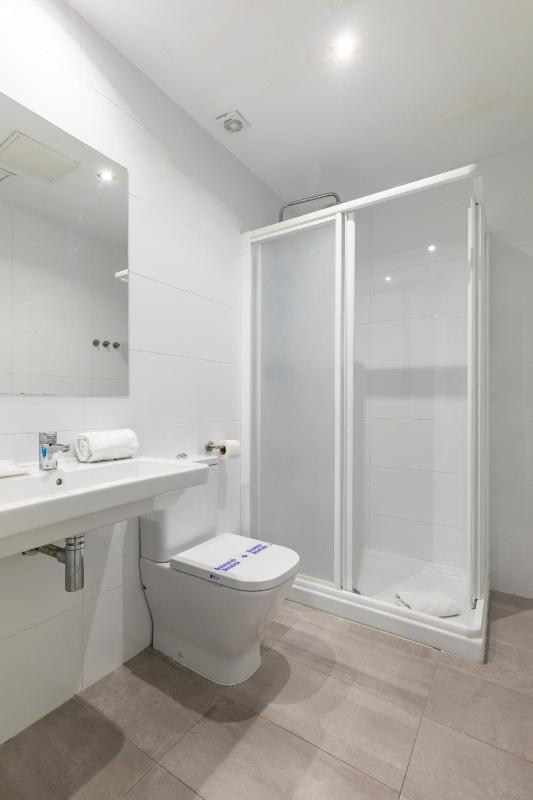 Apartment 1a image 3