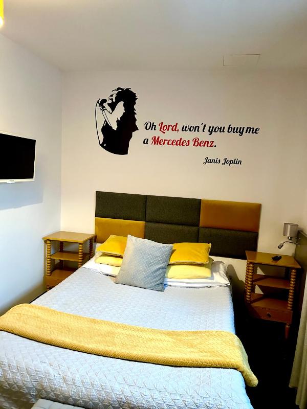 Comfort Double Room image 4