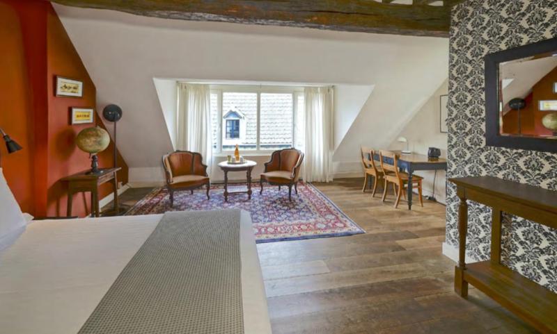 Deluxe Double Room image 1