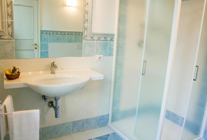 Suite with Balcony image 4