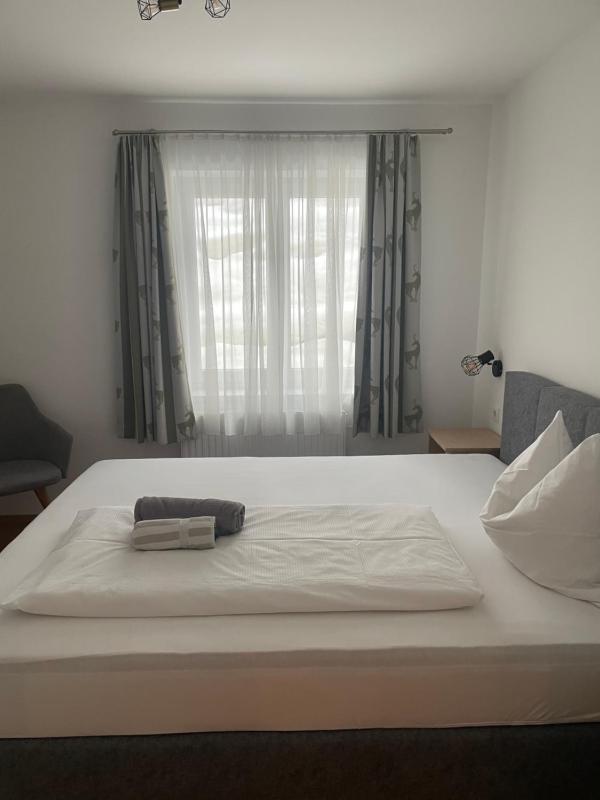 Single Room image 3