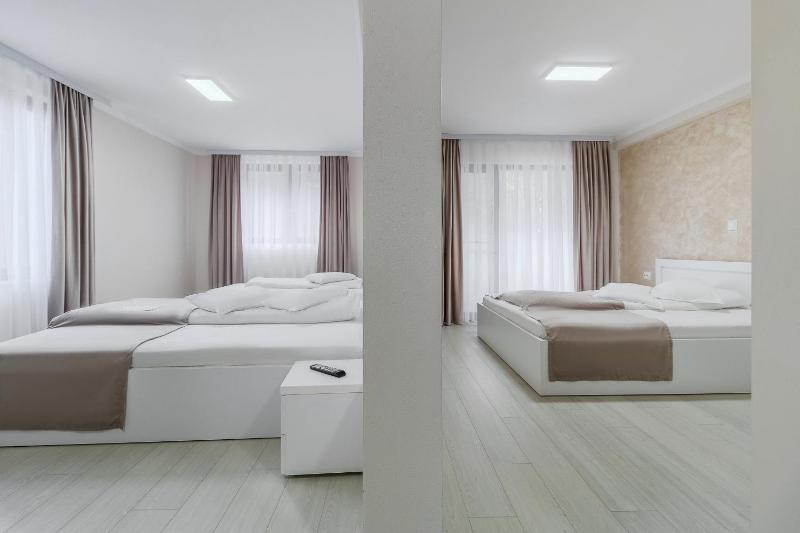 Deluxe Apartment image 4