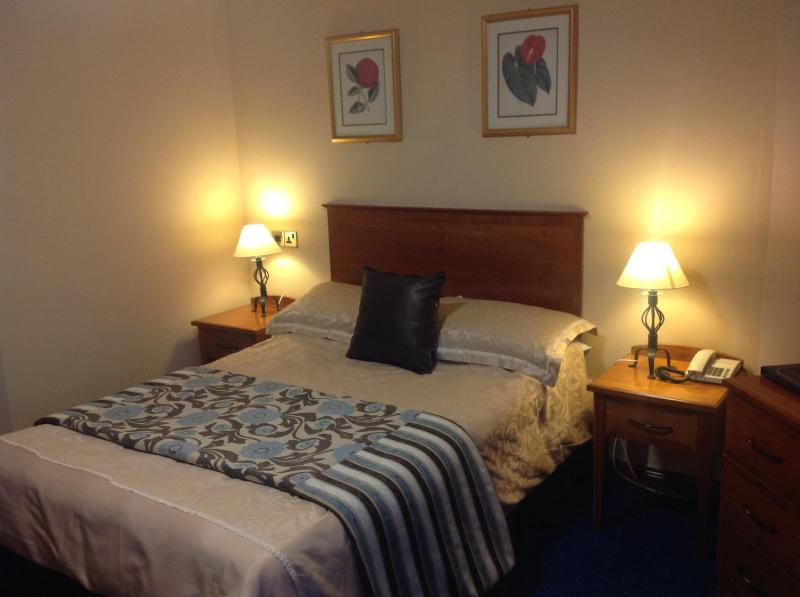 Double Room image 2
