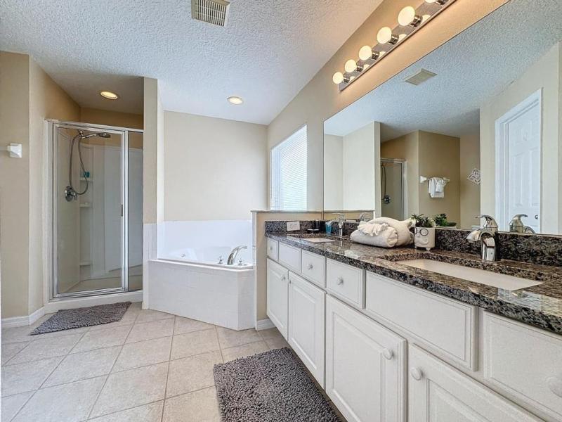 Emerald Island Four Bed Pool Home close to Disney villa - image 14