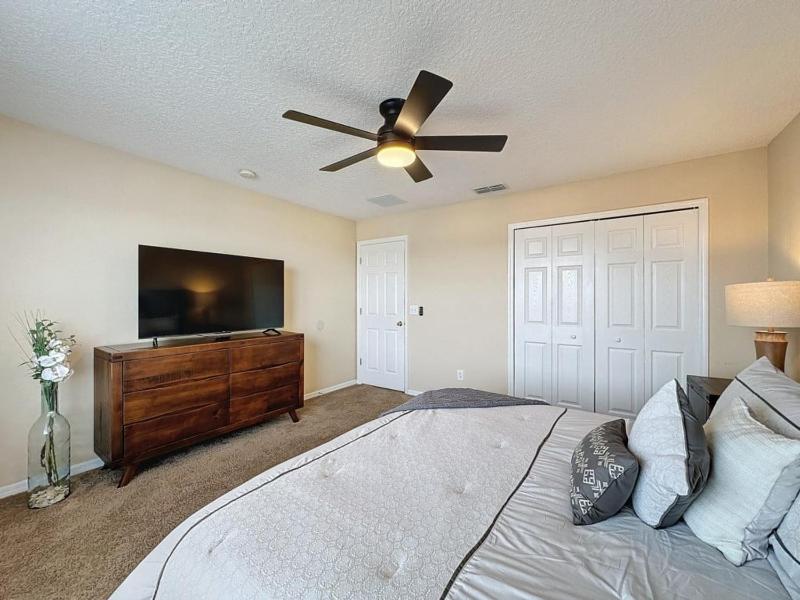 Emerald Island Four Bed Pool Home close to Disney villa - image 29