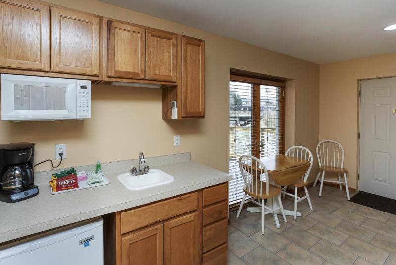 Suite with River View image 4