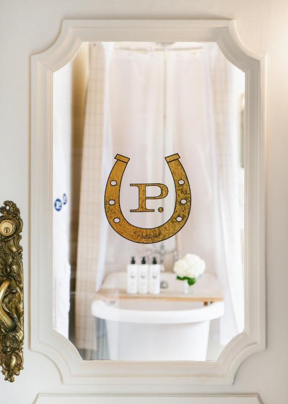 Suite image 3