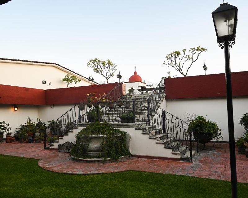 Hotel Hacienda - image 10