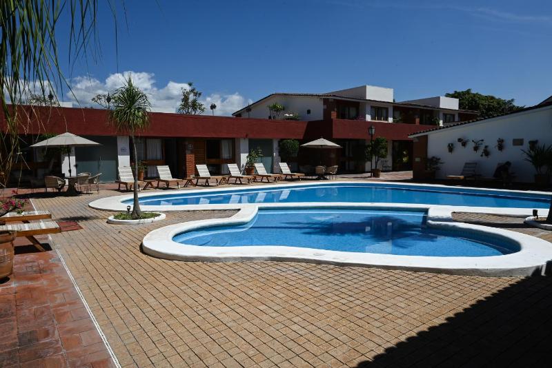 Hotel Hacienda - image 8