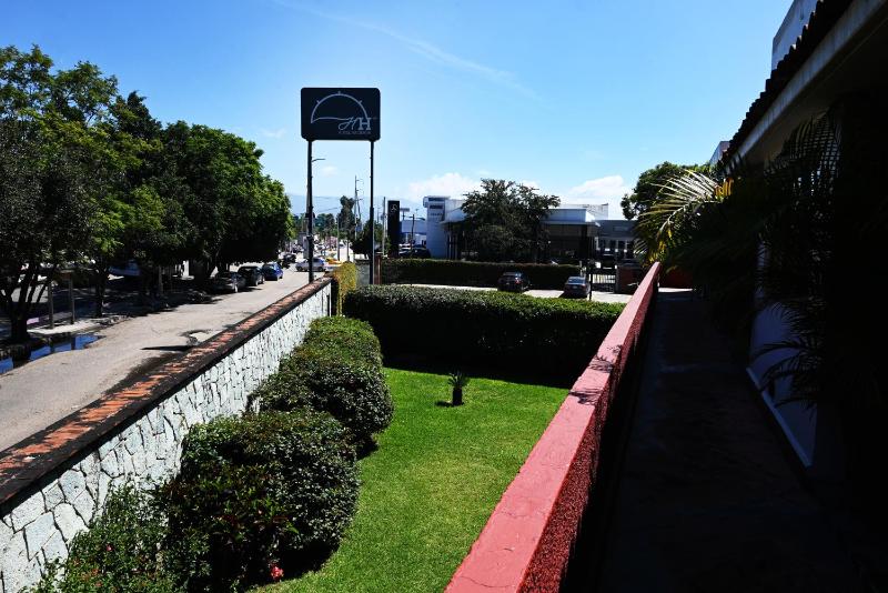 Hotel Hacienda - image 6