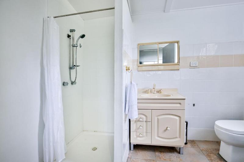 Indigo Pet Friendly 5 Mins Walk to Bay - image 24