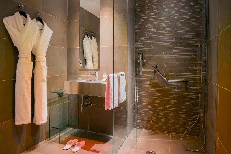 Privilege Double or Twin Room image 3