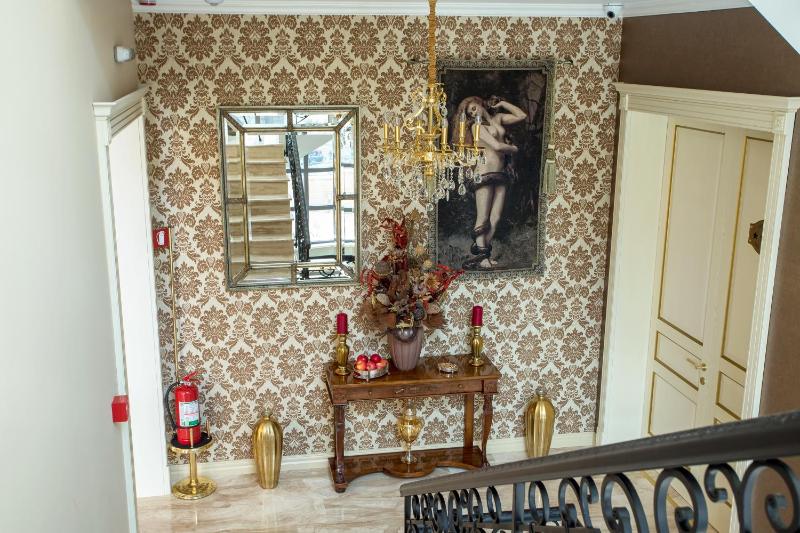 The Arlington Boutique Hotel - image 5