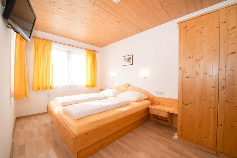One-Bedroom Apartment - Annex image 4