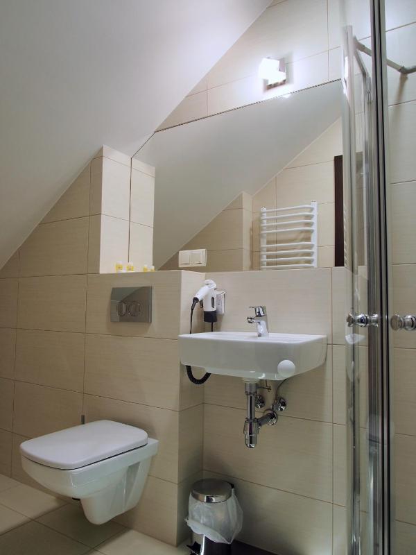 One-Bedroom Apartment with Balcony image 4