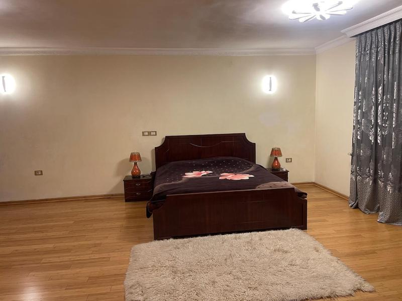 Pristine Three bedroom Home - image 14