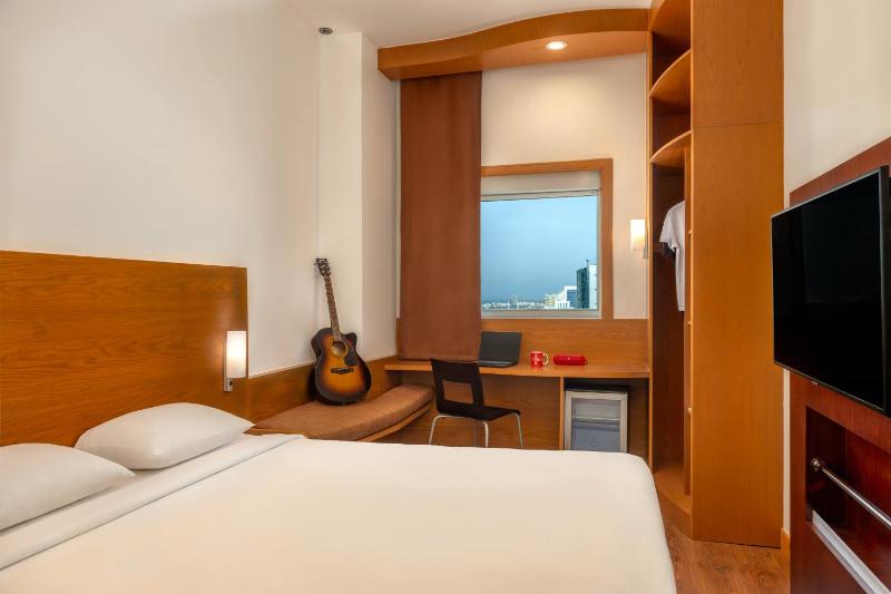 Superior Double Room image 3