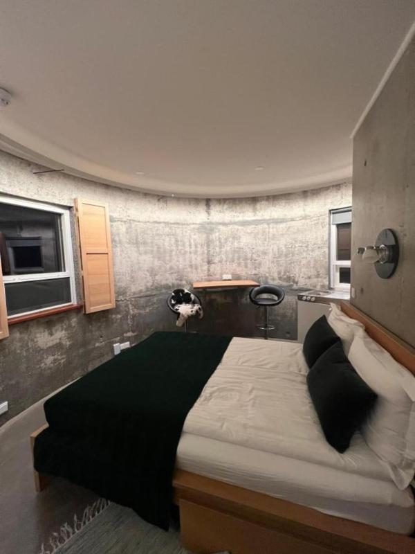 Double Room with Private Bathroom image 1