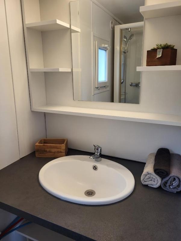 Two-Bedroom Chalet image 2