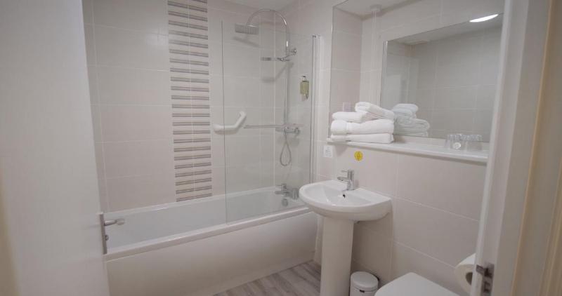 Apartment with Sea View image 2