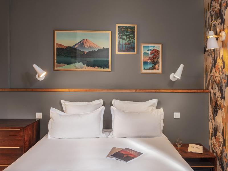 Superior Double Room image 4