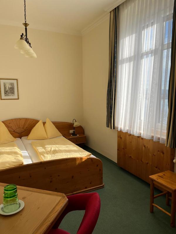 Double Room image 1