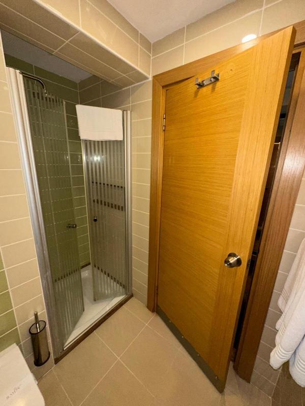 Deluxe Double Room with Sea View image 4