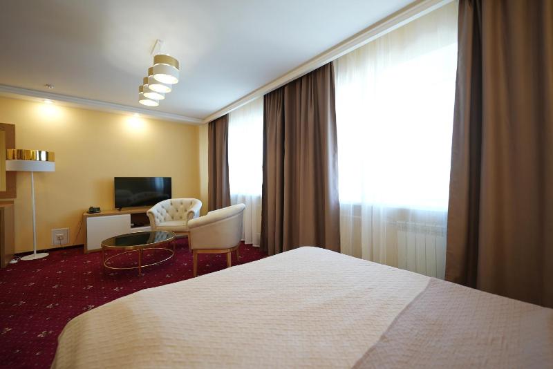 Junior Suite image 3
