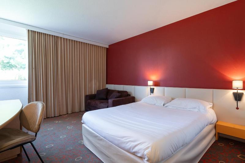 Standard Triple Room image 1