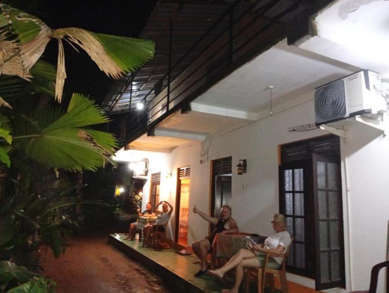 Jungle guest Mirissa - image 8