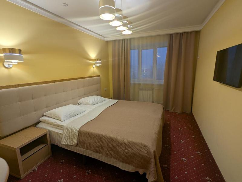 Standard Double Room image 1