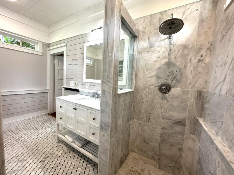 Lemon Street Retreat Renovated 1920 Craftman Half mile Stroll to Historic DT Beaches 3 mi to Vilano & 5 to St Aug - image 41