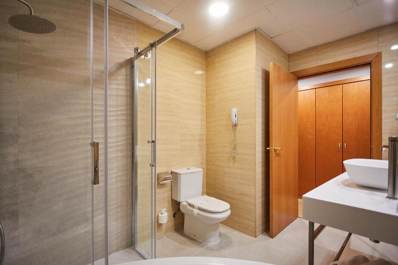 Junior Suite image 2