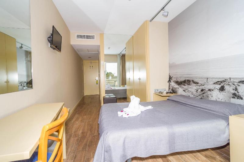 Single Room image 1