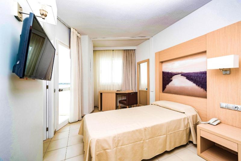 Single Room image 1