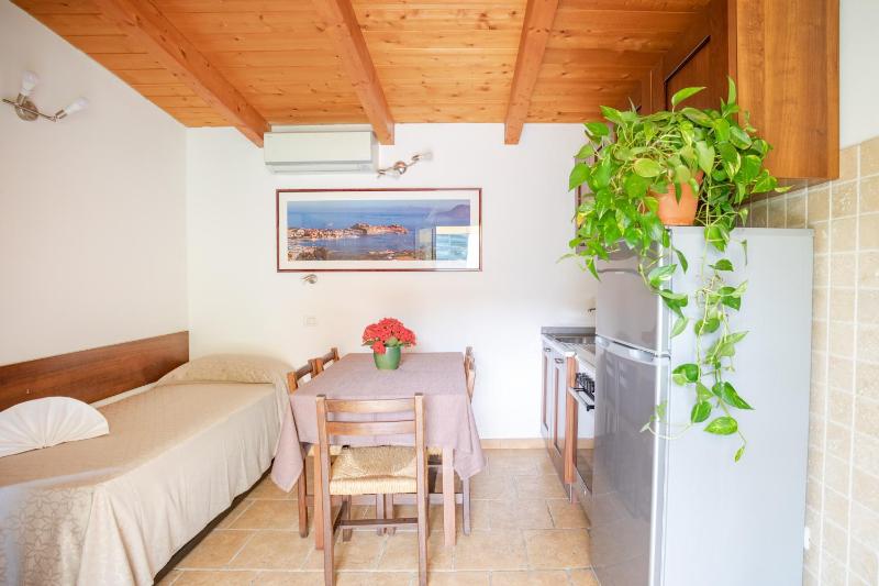 Studio with Garden View image 1