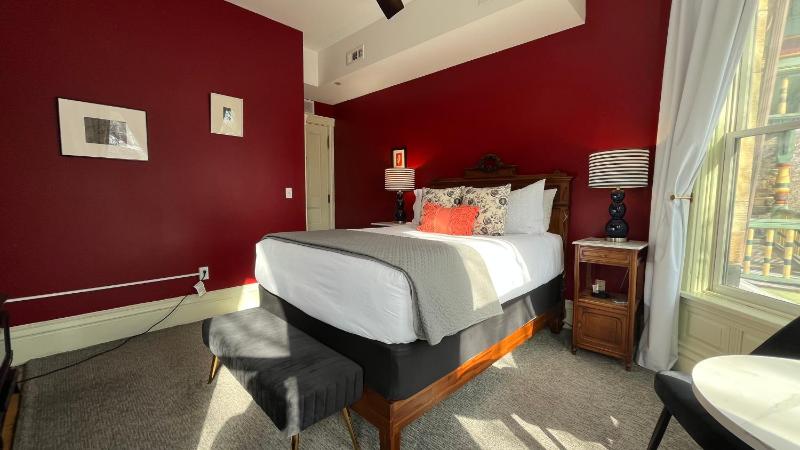 Stone Gables Inn - image 28