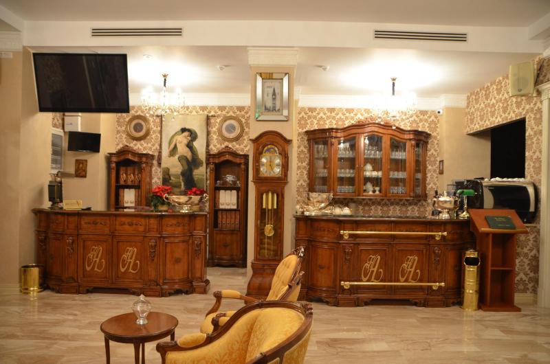 The Arlington Boutique Hotel - image 10