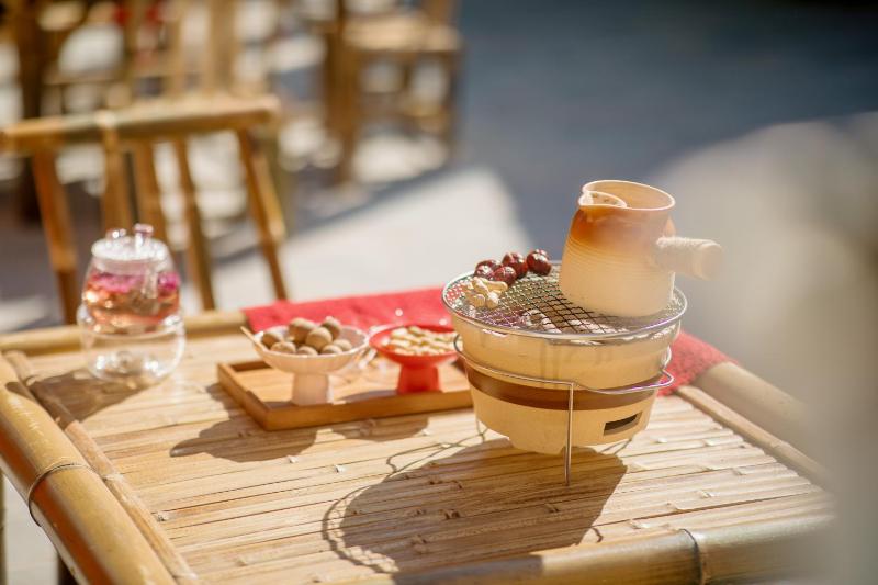 Zhangjiajie Valley Love Original Ecological Hotel - Free pick-up and drop-off Service - 24-hour Self-service coffee - Ice Cubes - Outdoor viewing Platform - Self-service laundry room Dryer - Free photography service in Hotel area - image 10
