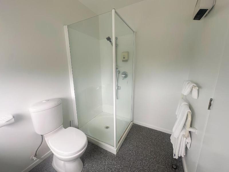 AAA Northlands Motel - image 21