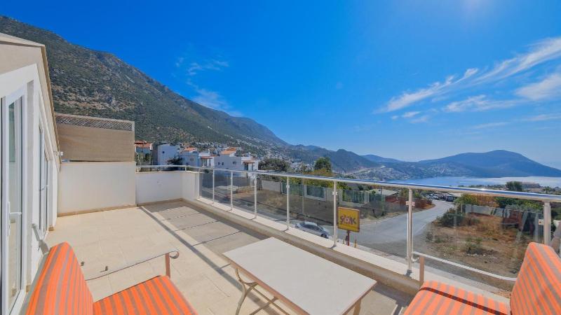 Kalkan 5 Bedroom Villa - 2 Minutes drive to Kalkan - image 3
