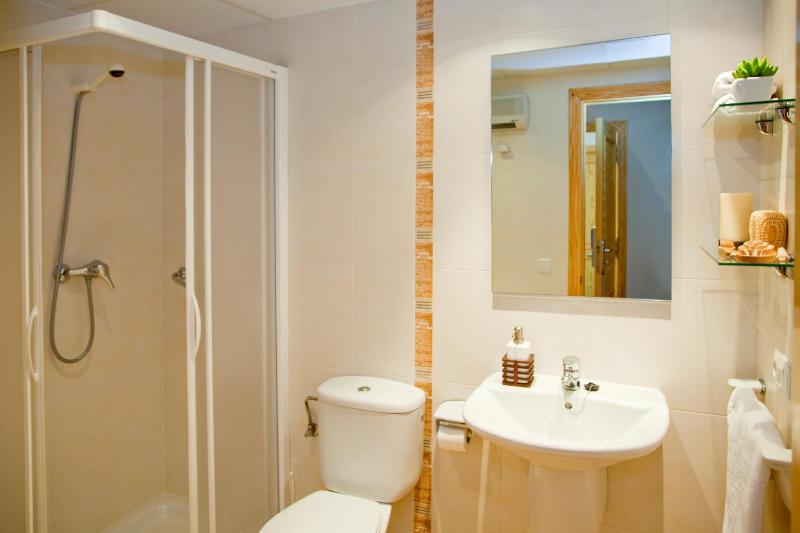 One-Bedroom Apartment (2 Adults) image 4