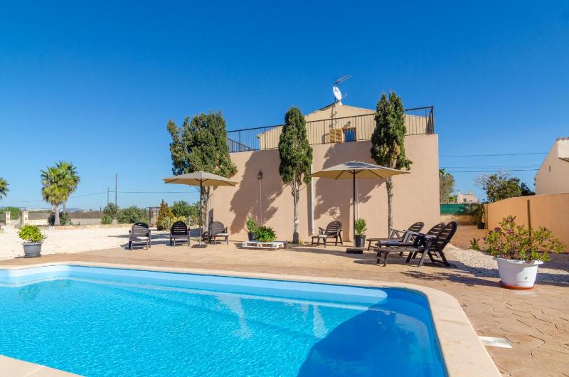 Five-Bedroom Villa image 3