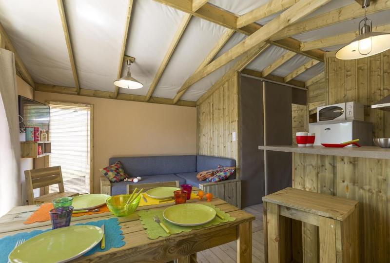 Camping Le Bois d'Amour - image 28