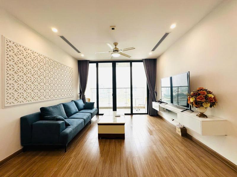 Vincom Plaza Vinhomes Sky Lake Phạm Hùng Mỹ Đình - image 12