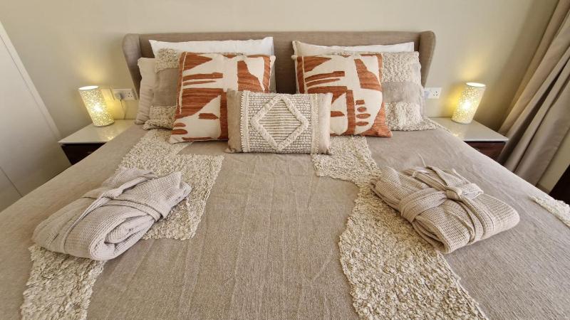 Beachfront Bliss Hawana - image 32