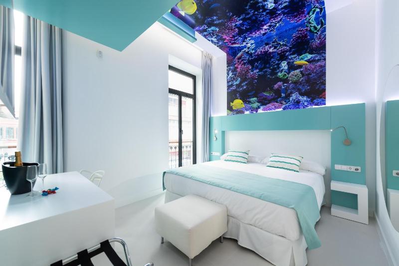 Double Room image 1