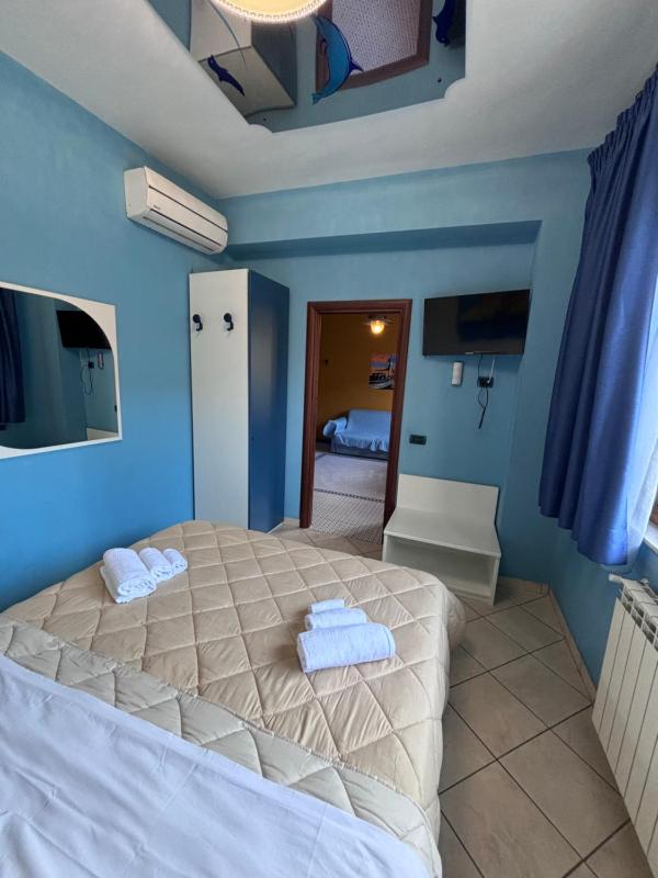 Comfort Double Room image 3