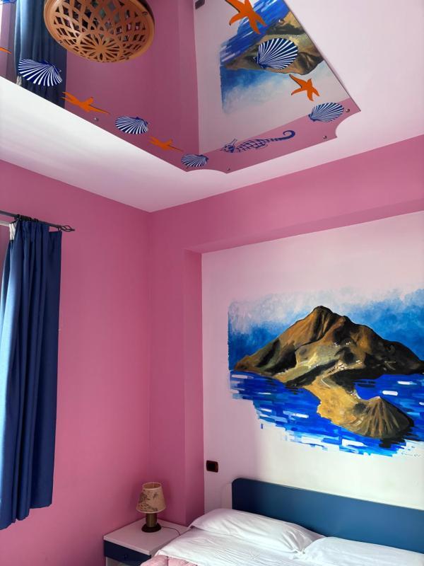 Double Room image 2