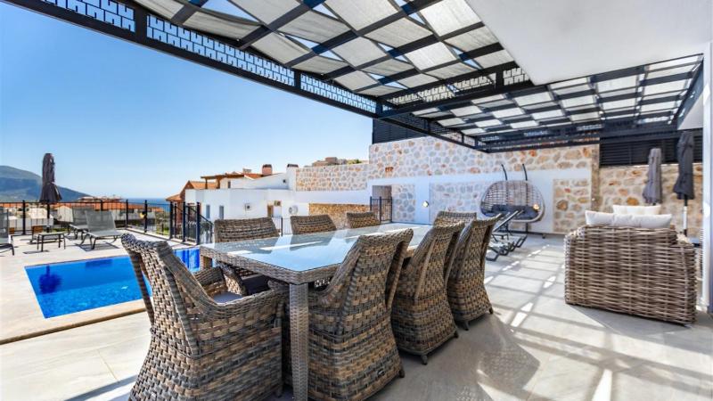 5 Bedroom Villa short walk to the oldtown - image 24